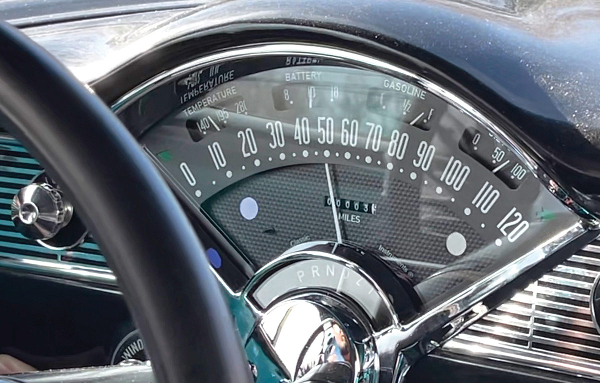 The installed and calibrated speedometer in action
