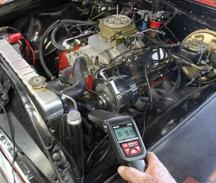 Tachometer in use