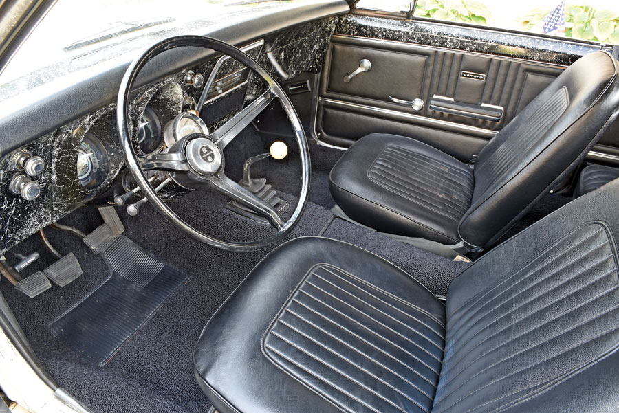 1967 Camaro L78 SS interior view