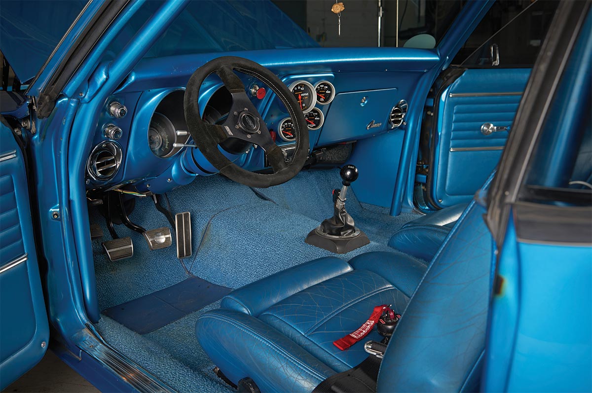 Ray Thompson’s High-Mileage 1968 Camaro Interior