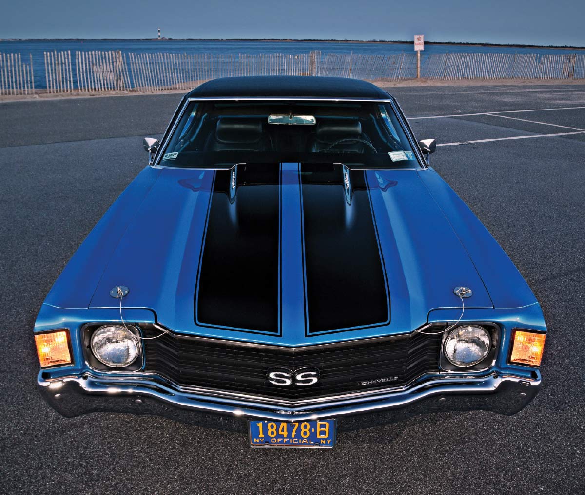 Front side of muscle car