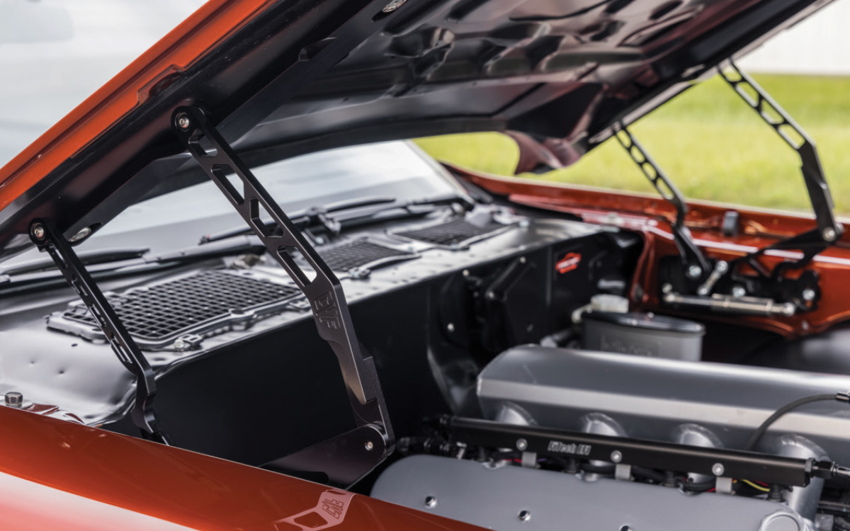 ’72 Chevy Camaro's engine brackets