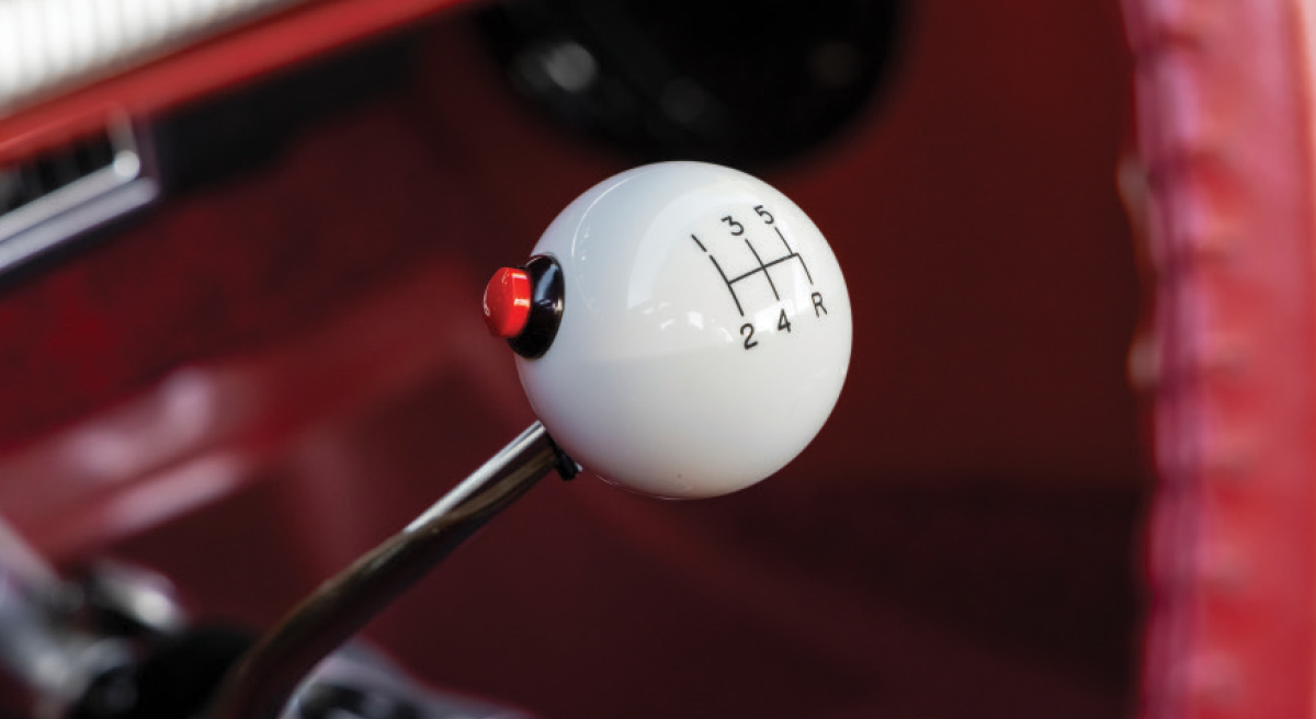 ’62 Bel Air's stick shift knob