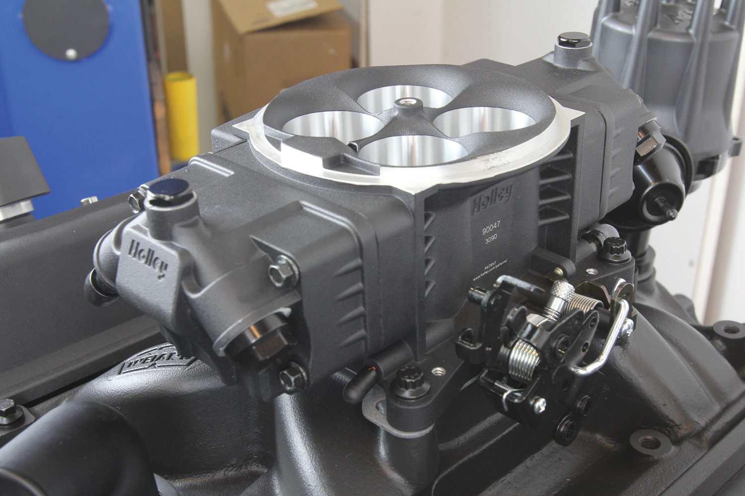 back view of the chosen throttle body, a Holley Sniper EFI Stealth 4150 (PN SNE-550-871) in black
