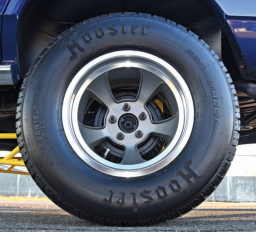’66 Chevelle Wagon Skyward Tire