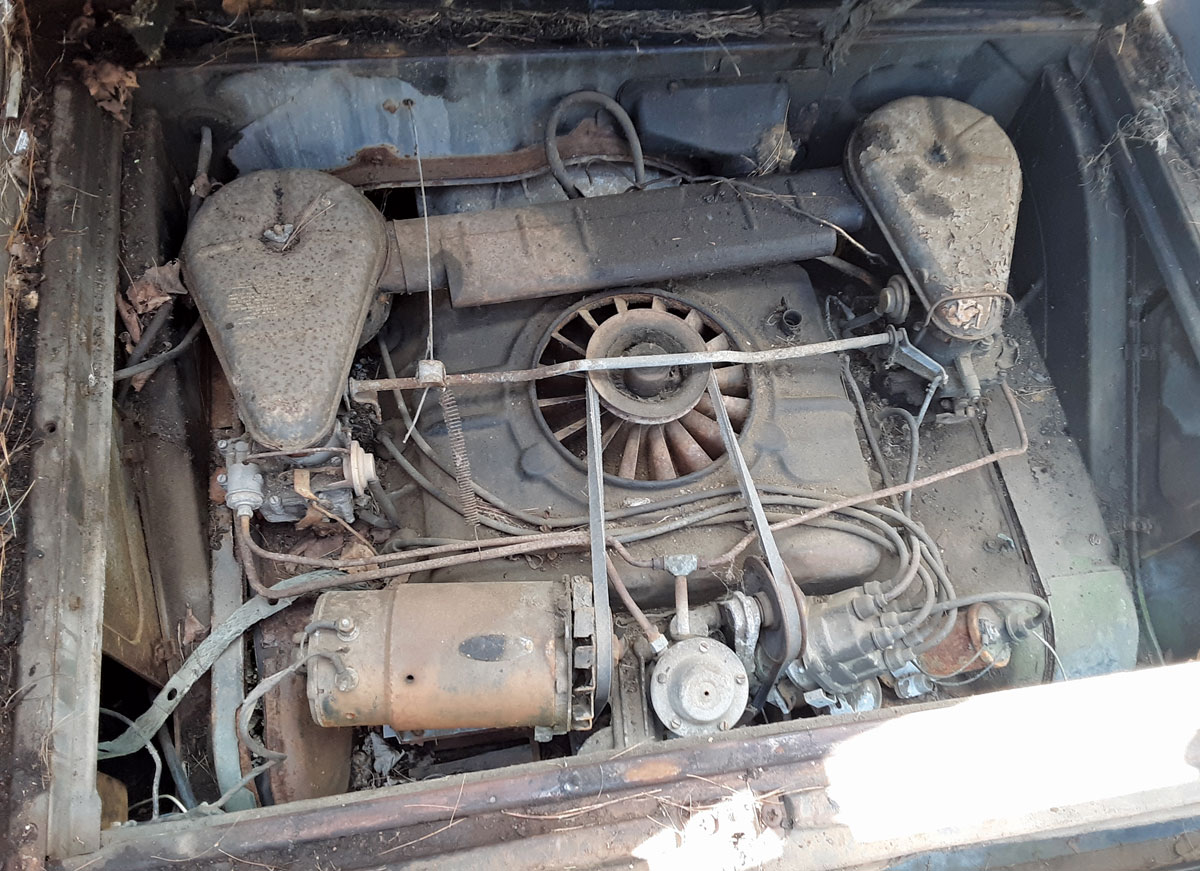 Series 95 vans and pickups used the same 144ci flat-six as Corvair passenger cars but with durability features like better valves and bearings