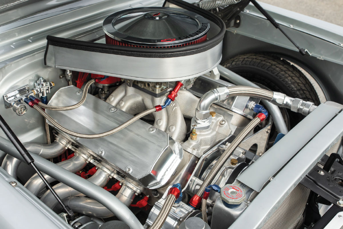 1963 Chevy Nova's engine