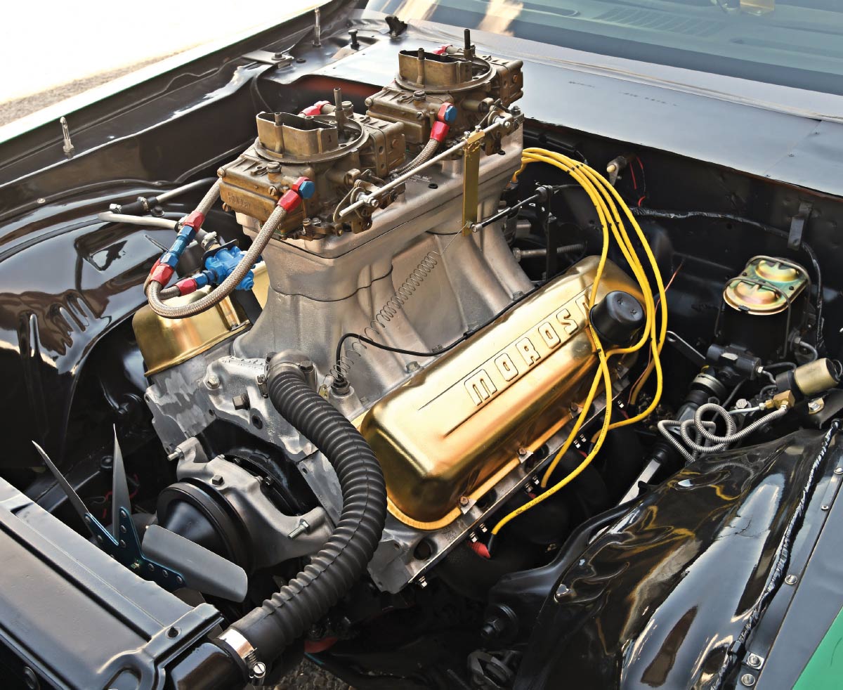 1972 Chevy Camaro's engine