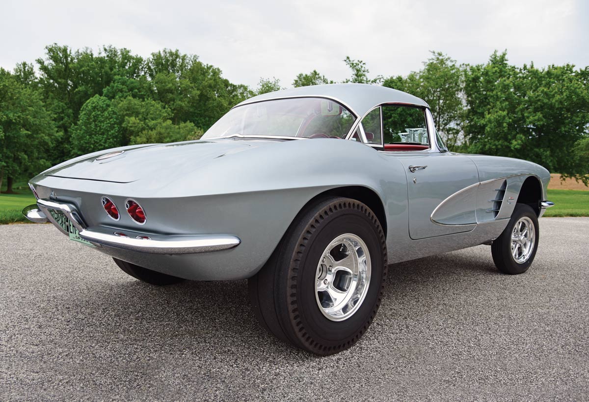 rear of gray '61 Corvette