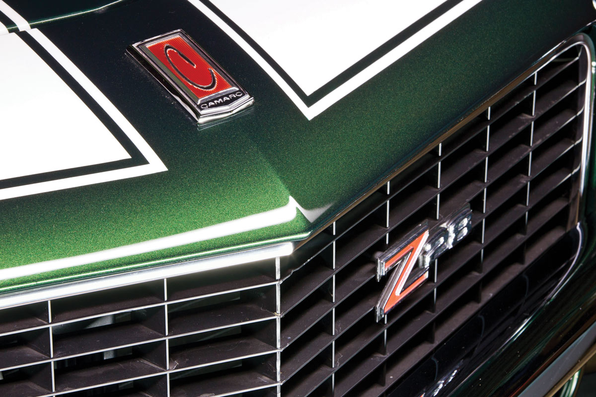 close up of good and grille on a green '71 Camaro