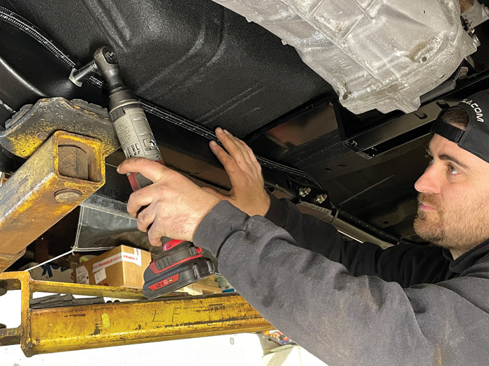 mounting fuel lines with electric wrench