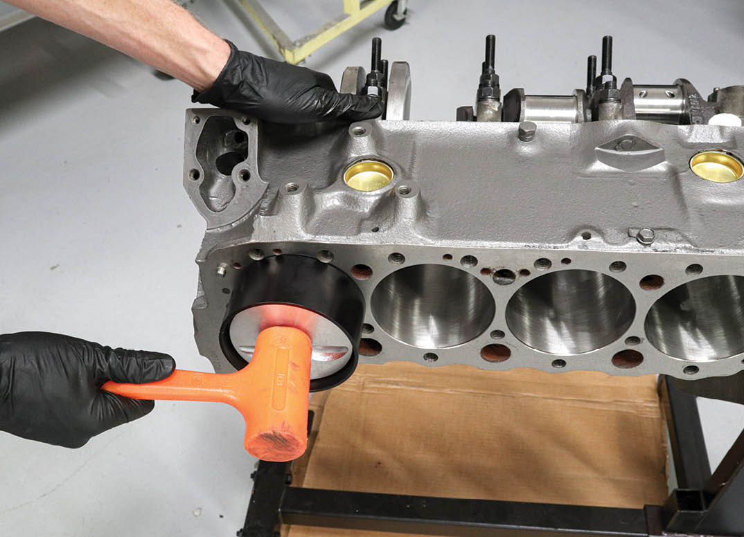 finally time to send home the hypereutectic flat-top pistons
