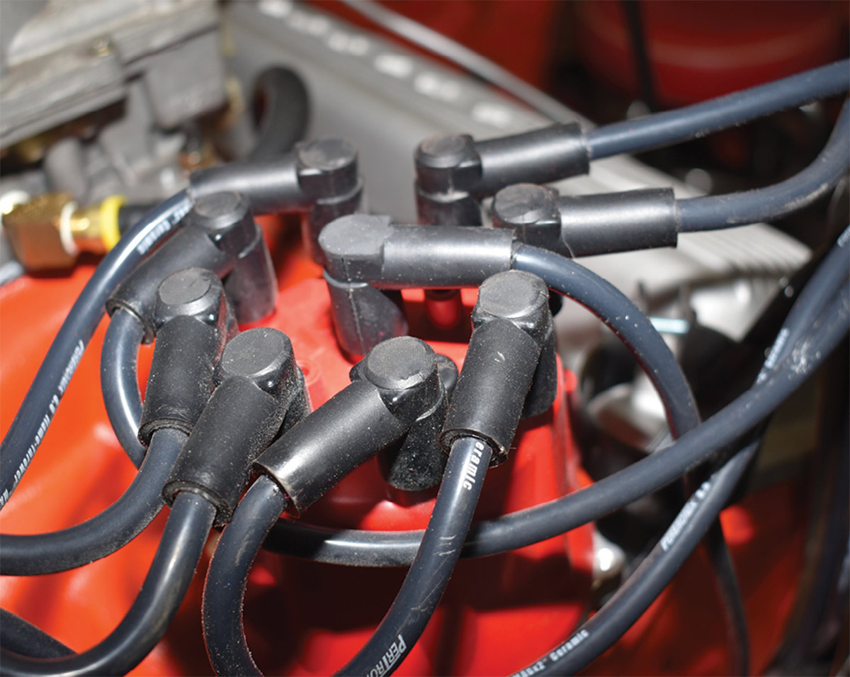 HEI-style distributor cap