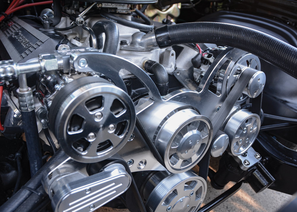 close up engine timing belt