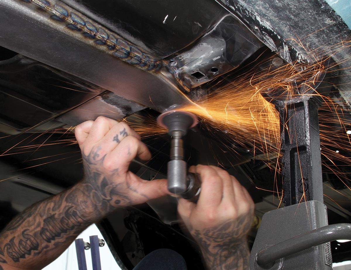 Grinding was used to eliminate the welded seam between the framerail and the connector.