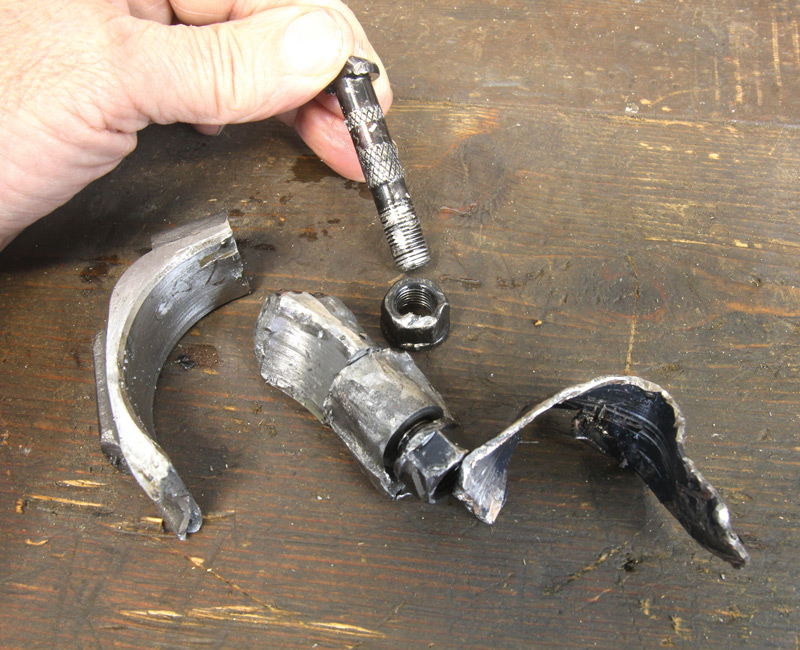 This bolt and nut clearly indicated that it had come unfastened on its own, which pointed to a fault with the engine builder. It sounds like an excuse, but I know that I torqued and stretched all 16 rod bolts. Something else caused the destruction.
