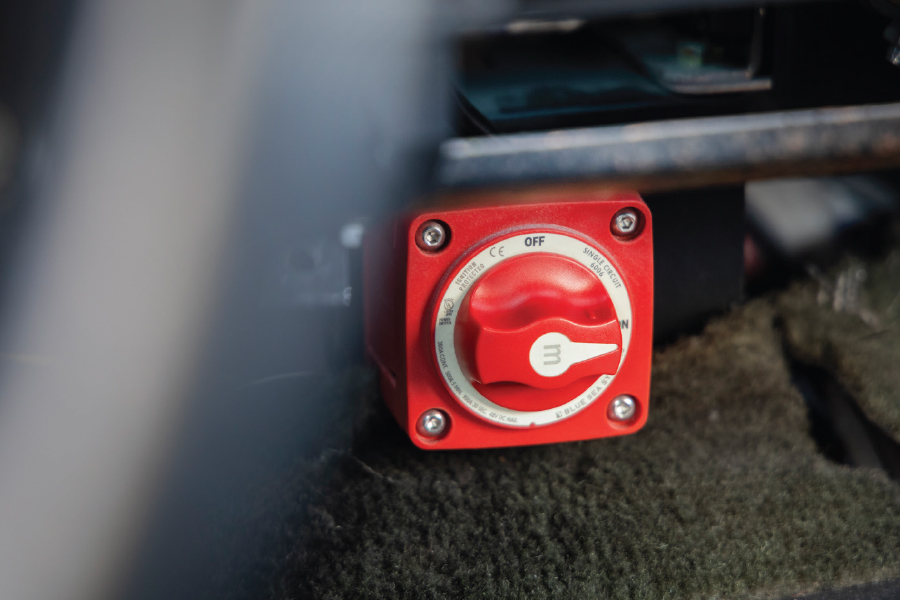 '88 red circular knob switch