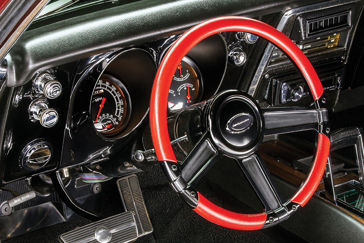 '67 Camaro SS' custom red and black steering wheel
