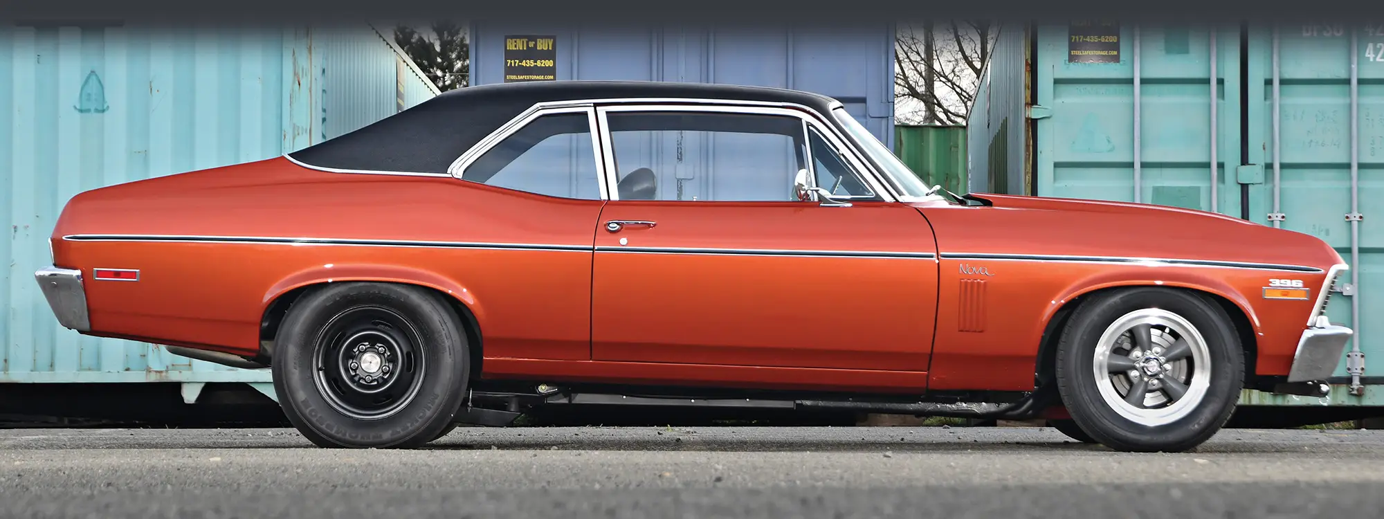 passenger exterior view of '70 Nova
