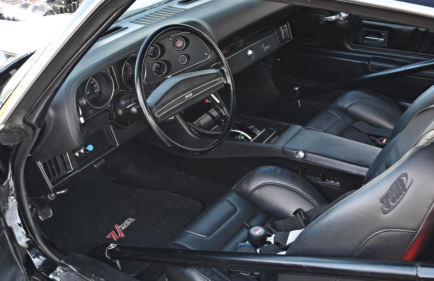 view from the open driver's side door of the Pro Street ’71 Camaro interior
