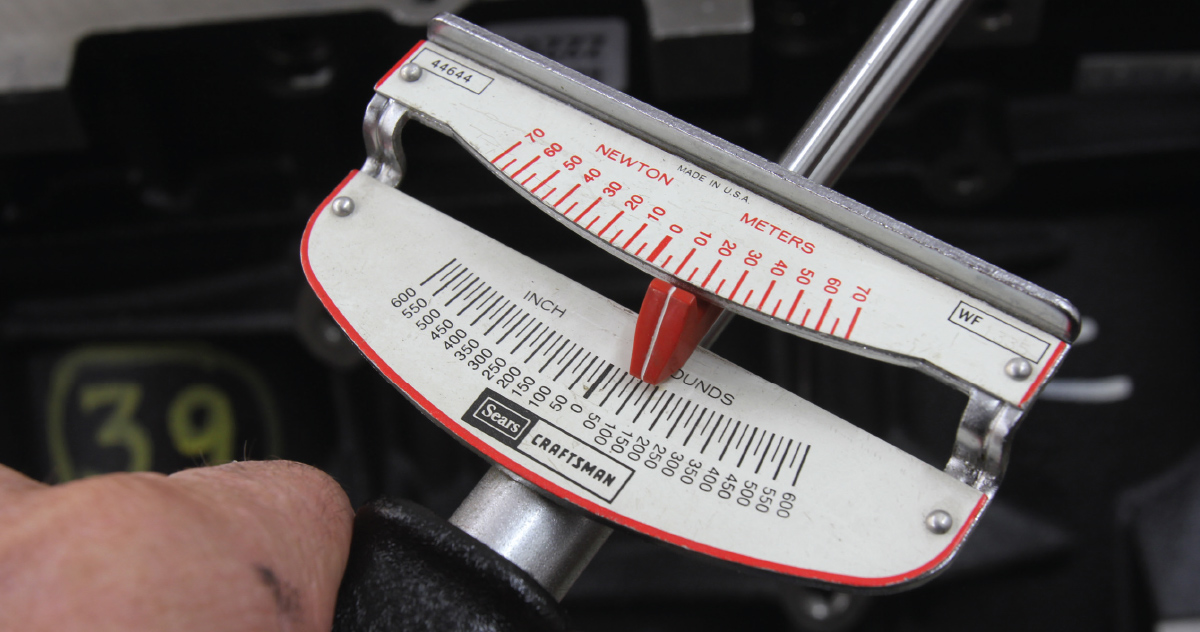 An in-lb torque wrench is handy for smaller bolts with torque specs below 20 lb-ft. We feel that the simple beam in-lb torque wrench is more accurate than the ½-inch drive clicker wrenches at these lighter settings. A torque of 15 lb-ft for example is 180 in-lb (15x12=180) so look for an in-lb beam wrench that can achieve at least 400 in-lb.