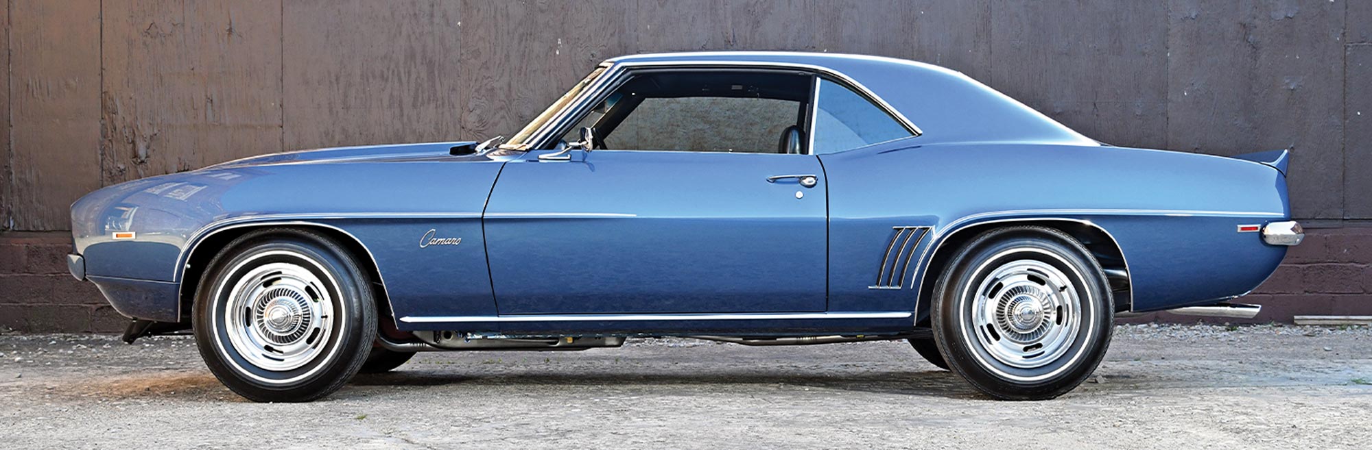 driver side profile of the dusk blue ’69 COPO Camaro