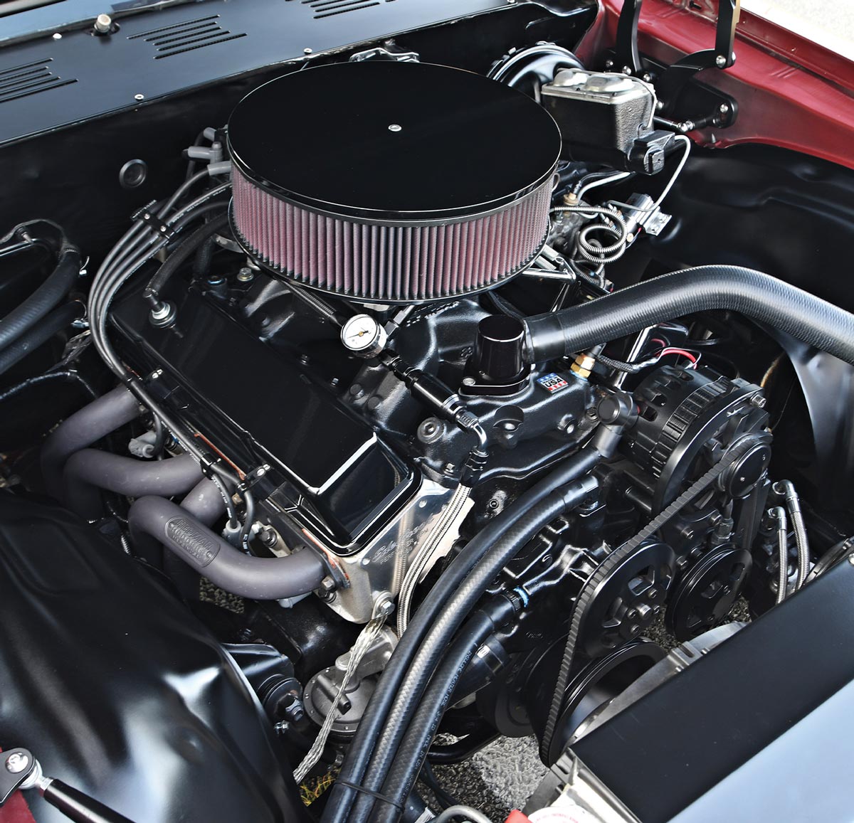 the Flame Red ’79 Camaro Berlinetta's engine