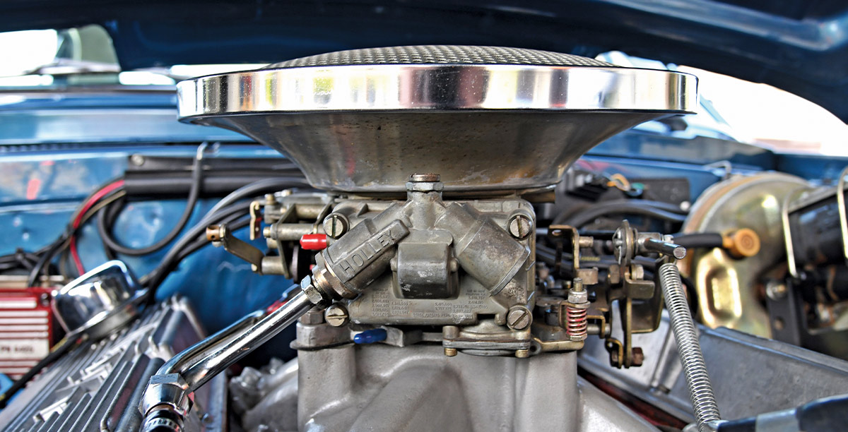 close view of the circular air filter atop the '67 Camaro SS engine