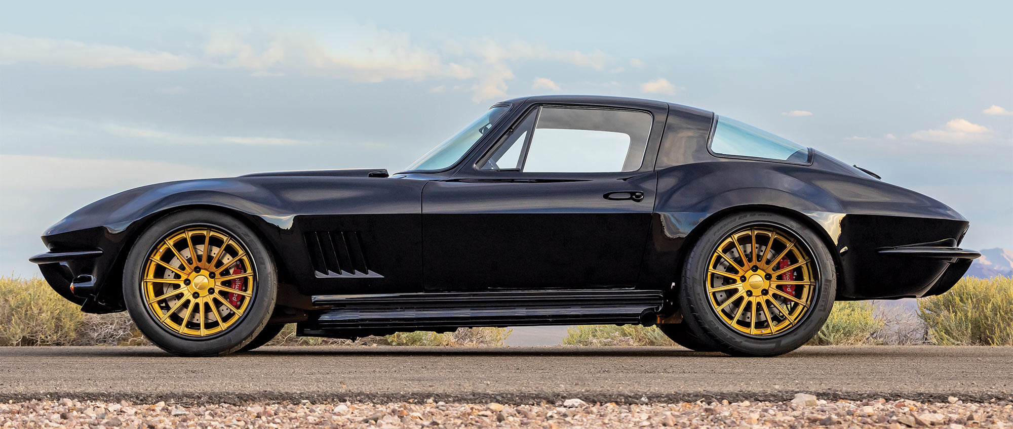 side profile view of '67 corvette