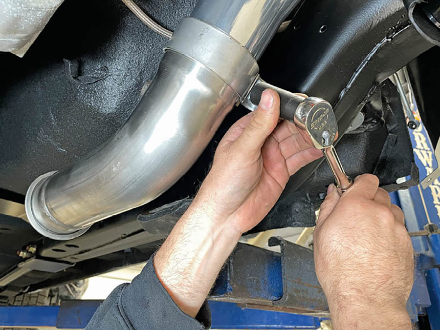 Using the provided Accu-Seal clamps, O’Brien set the angle and secured them in place.