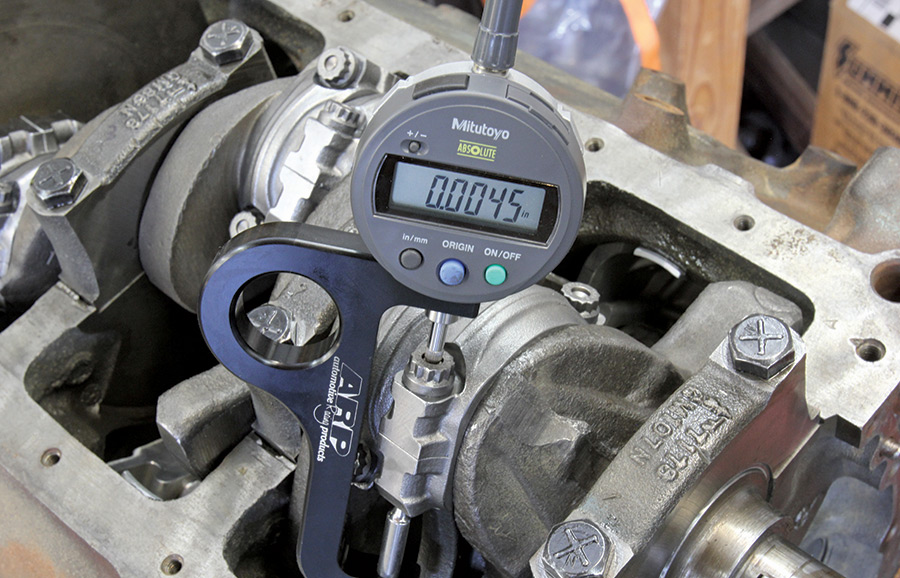 Long ago we learned our lesson to always torque rod bolts using ARP’s rod bolt stretch gauge. This is their newest digital version gauge, but regardless of the gauge, this is a critical step to ensure the rod bolt clamp load is correct.