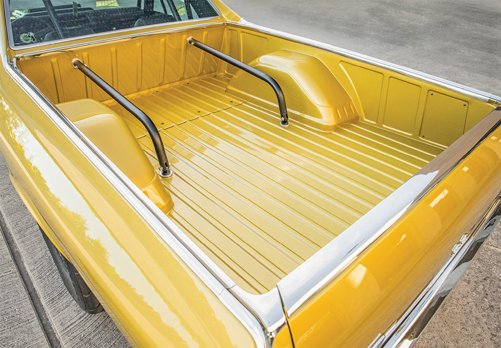 '72 El Camino bed