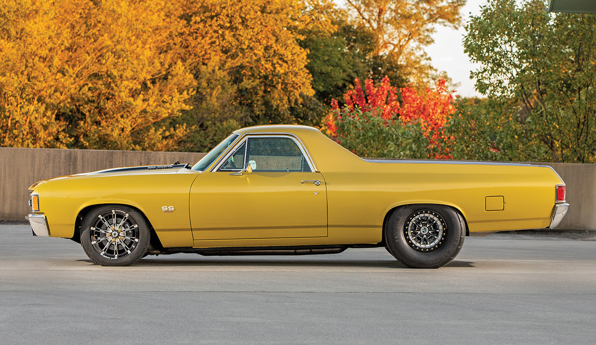 '72 El Camino side view