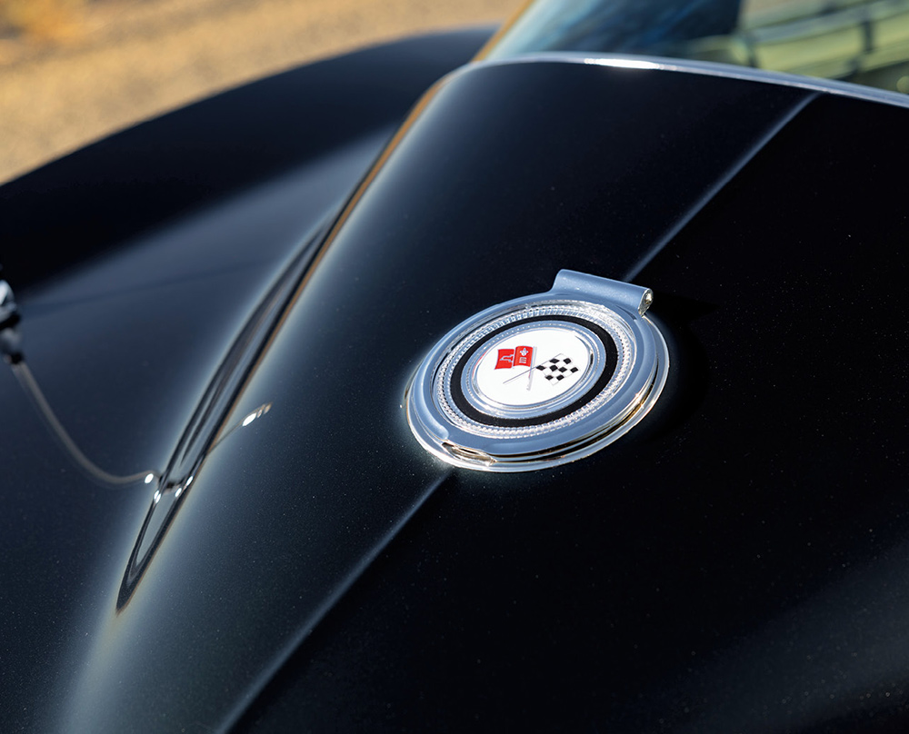 close up of emblem on a ’65 Corvette