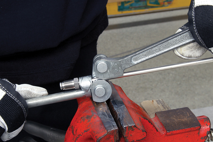 hard line with flare being bended into 180 degree bend