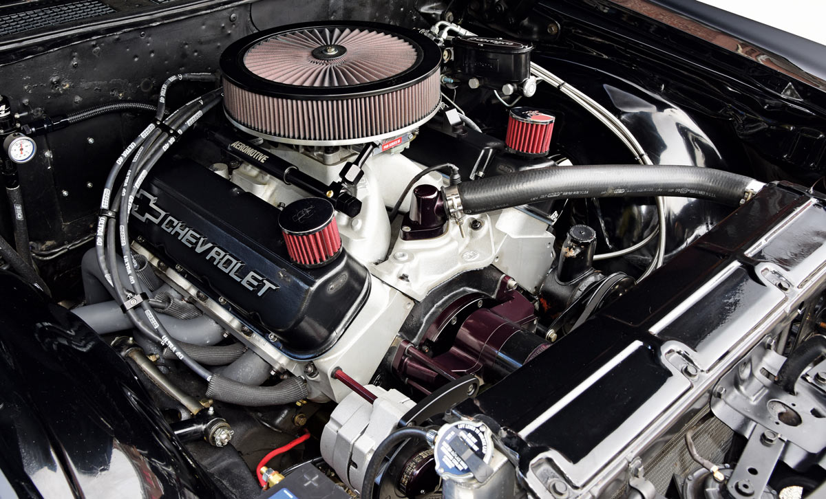 Engine bay of the 1970 Chevelle SS 454, featuring a big block Chevy V8 with custom air filter