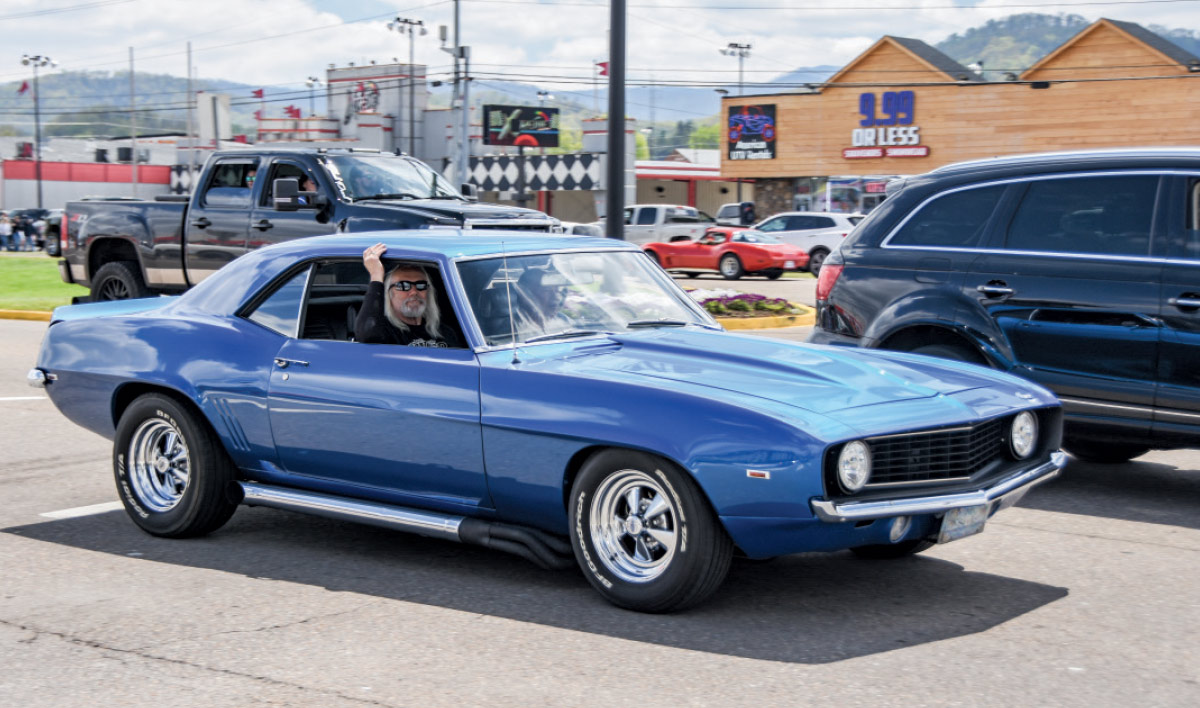 1969 Camaro SS side pipes cruising pigeon forge strip