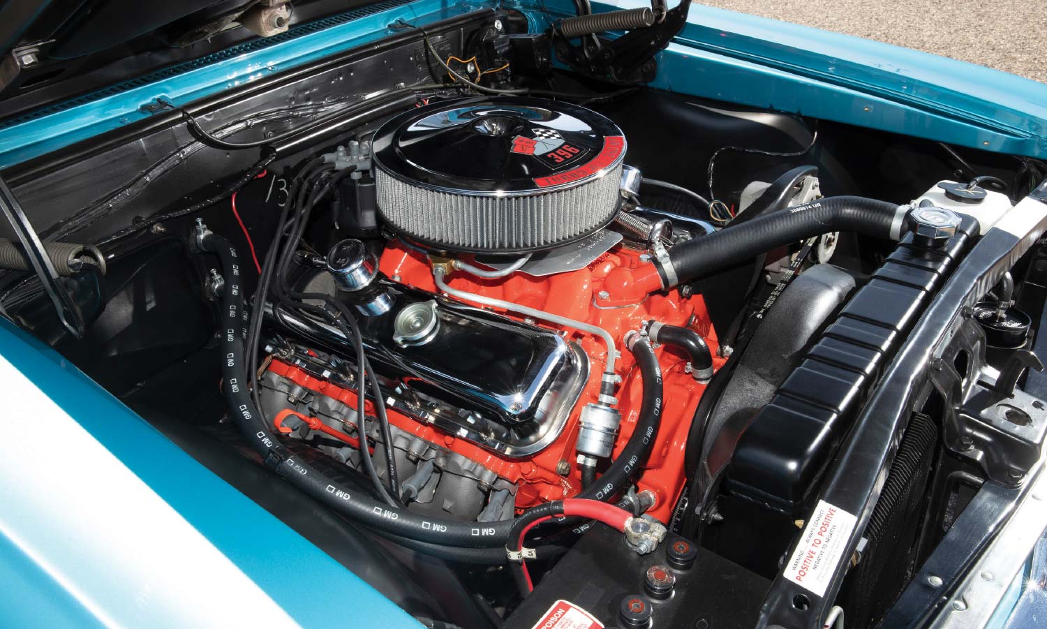 engine of 1966 Chevelle