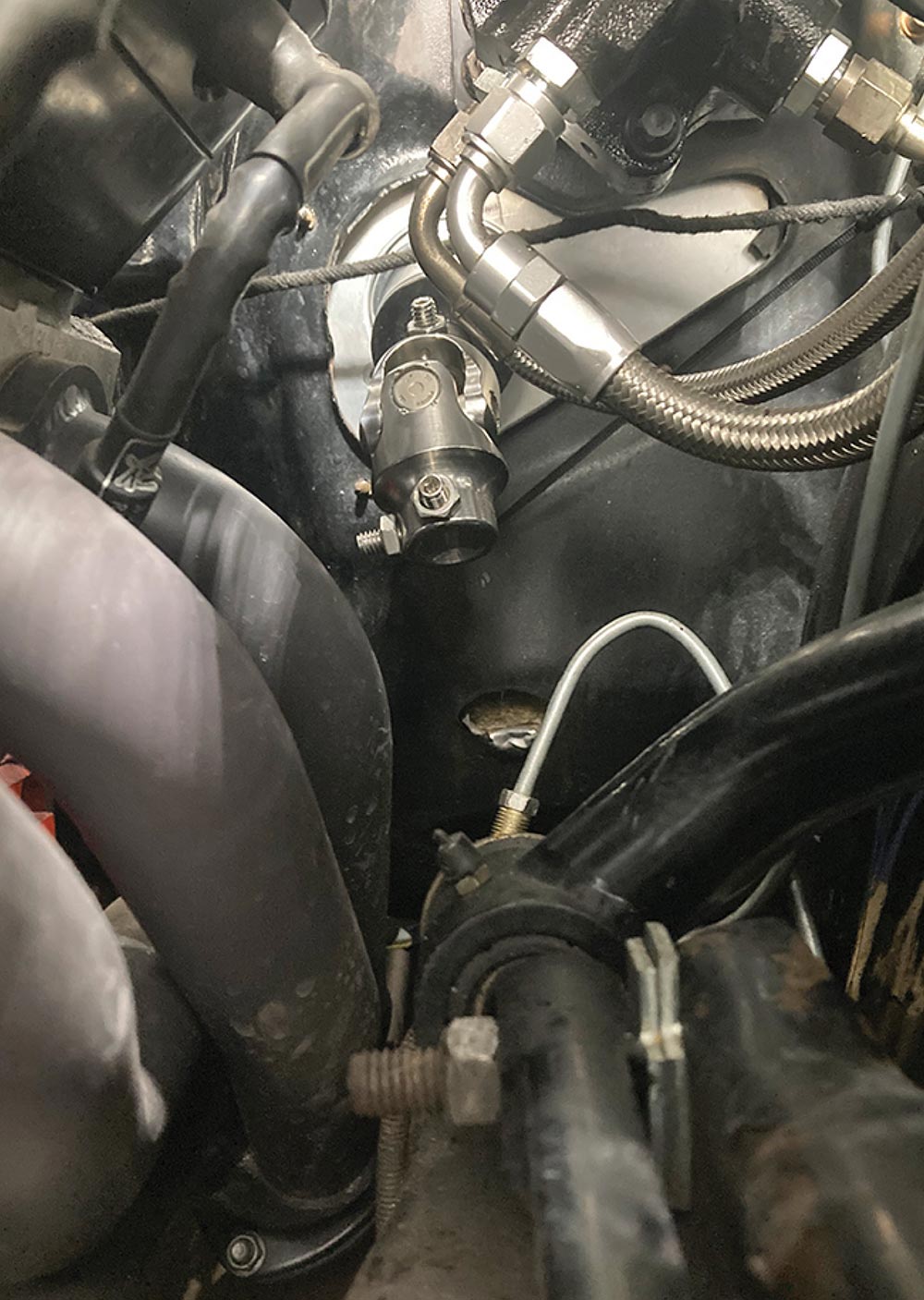 U-joint installed on the steering column shaft.