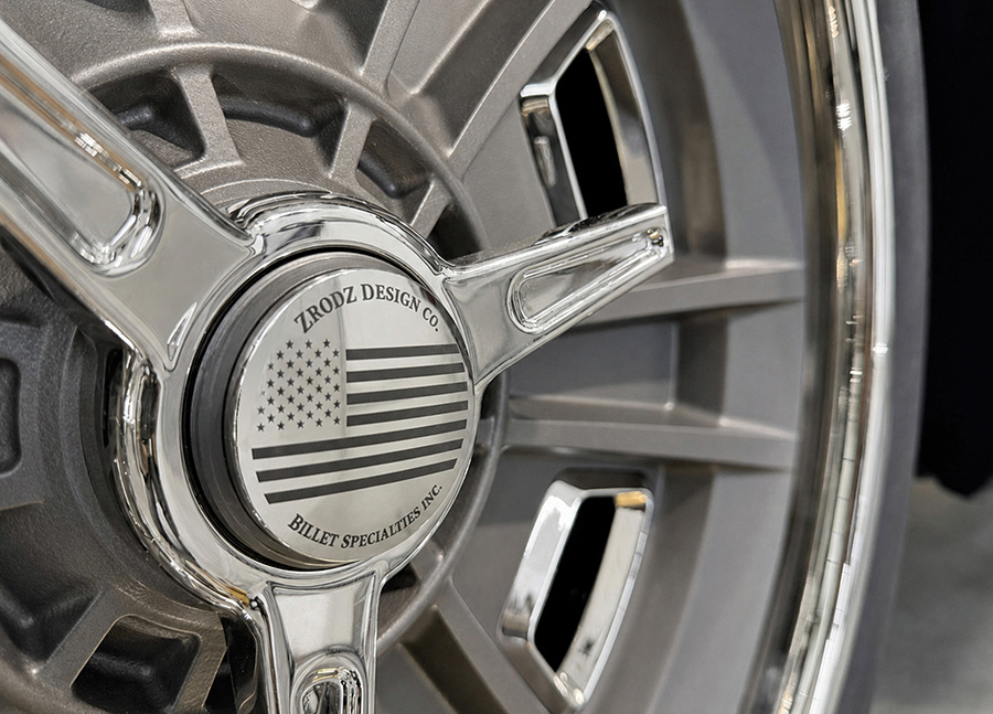 Intricate detailing on the centerlock wheel knockoff.